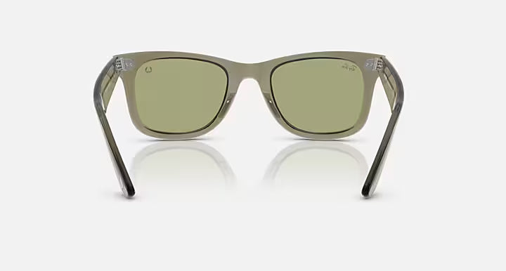 RAY-BAN STAR WARS™ – MASTER YODA WAYFARER