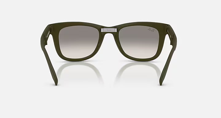 WAYFARER FOLDING CLASSIC ONLINE ONLY LIMITED